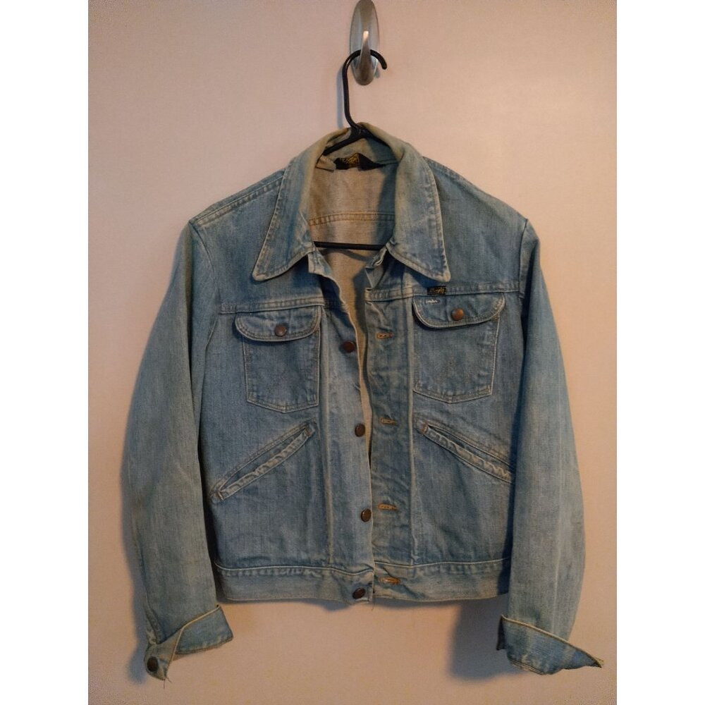 Vintage Wrangler Denim Jean Jacket.  Men's Medium